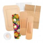 ZESTAW PLASTRÓW PLASTRY PRZYLEPIEC Z OPATRUNKIEM NA RANY OTARCIA FAMILY KOMPLET DLA RODZINY 17 SZT - 2