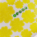 NAKLEJKI ŚCIENNE KWIATY I MOTYLE SAMOPRZYLEPNE DEKORACJE NA MEBLE I ŚCIANY ARKUSZ 60SZT ŻÓŁTY - 4