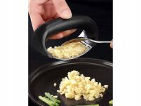 RĘCZNA PRASKA RĘCZNY WYCISKACZ SIEKACZ ZGNIATACZ WYCISKARKA DO CZOSNKU  STALOWA NIERDZEWNA SOLIDNA - 9